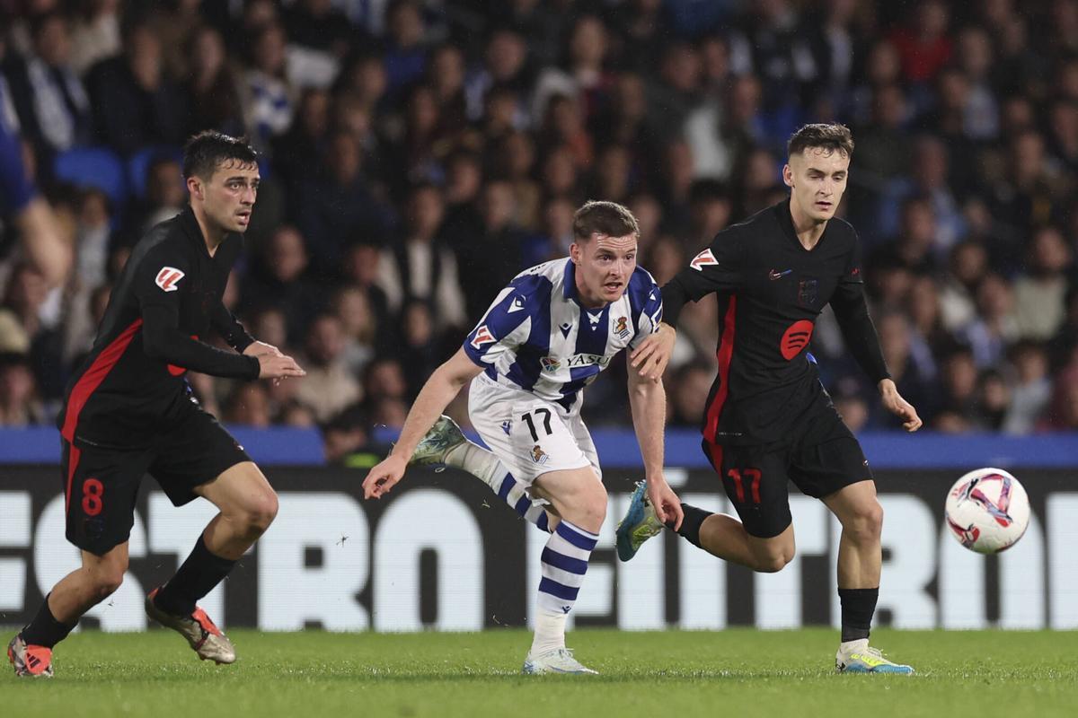 Pedri y Casadó, en el partido ante la Real Sociedad