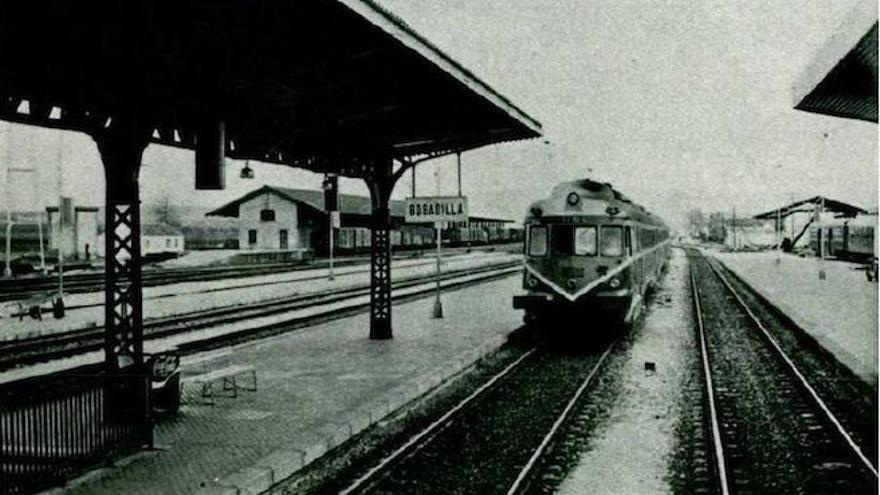 Imagen de 1972, años después de la construcción de la vía que fue la obra de ingeniería más importante de la segunda mitad del siglo XIX en España.