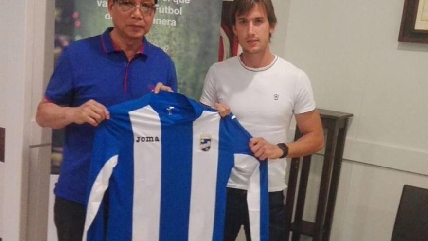 El aguileño Chumbi, primer fichaje  del Lorca FC para la delantera