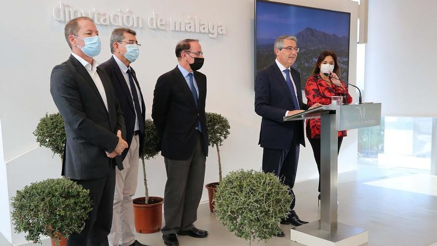 El presidente de la Diputación, Francisco Salado, en la presentación de &quot;Málaga Destino&quot;.