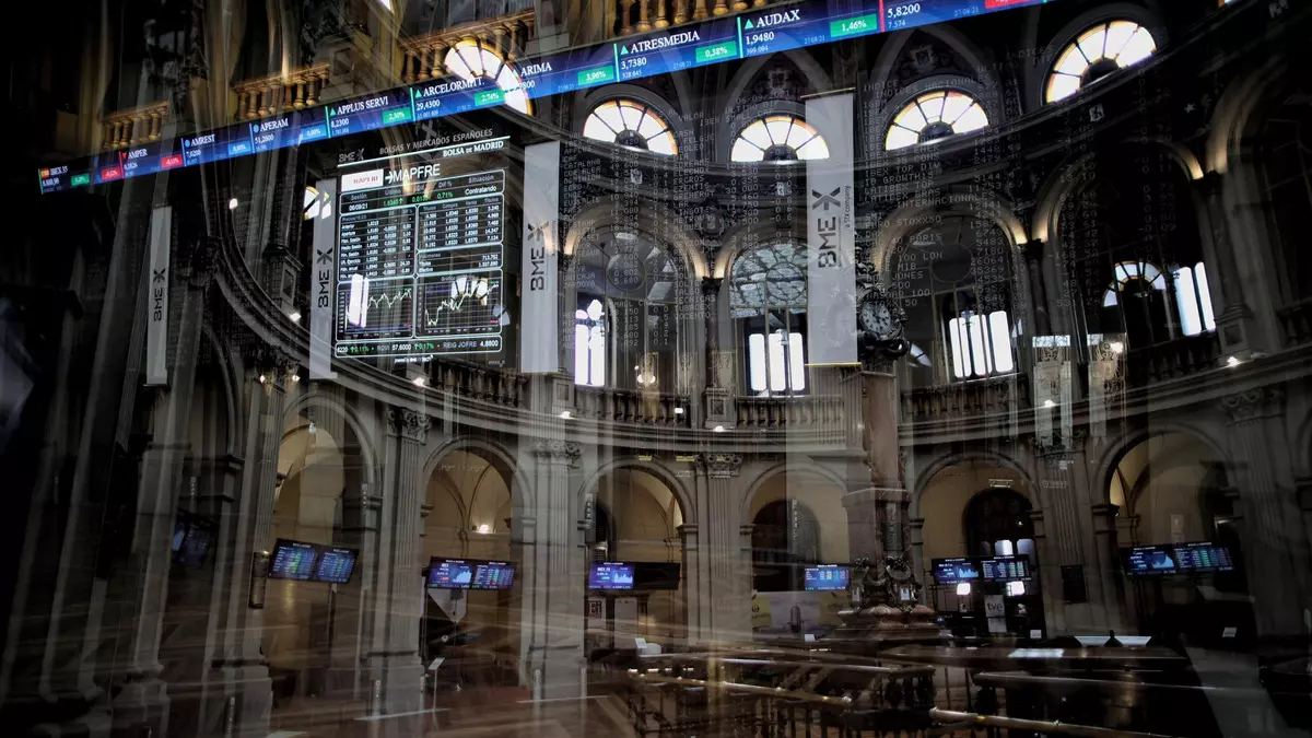 La Bolsa evita el gran apagón pero sus efectos se trasladan a algunas cotizaciones
