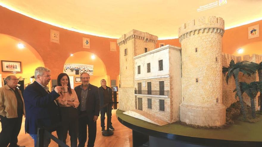 Elche estrena maqueta del palacio de Altamira en el museo de Moros y Cristianos