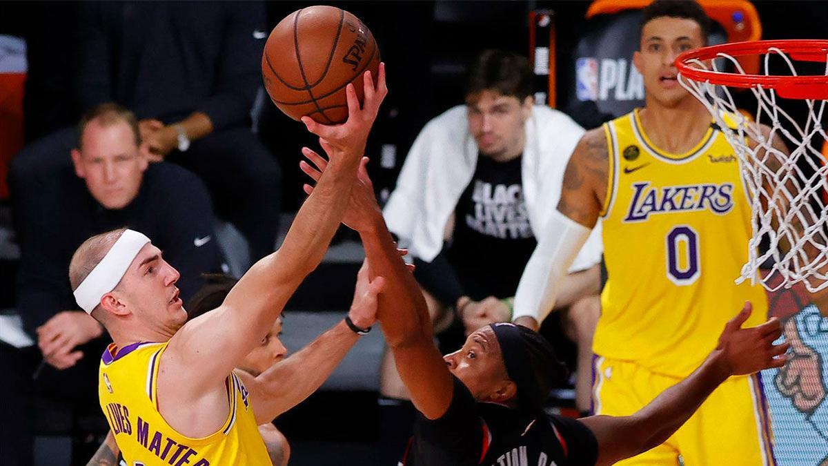 Los Angeles Lakers sella su pase de ronda tras vencer a Portland Trail Blazers