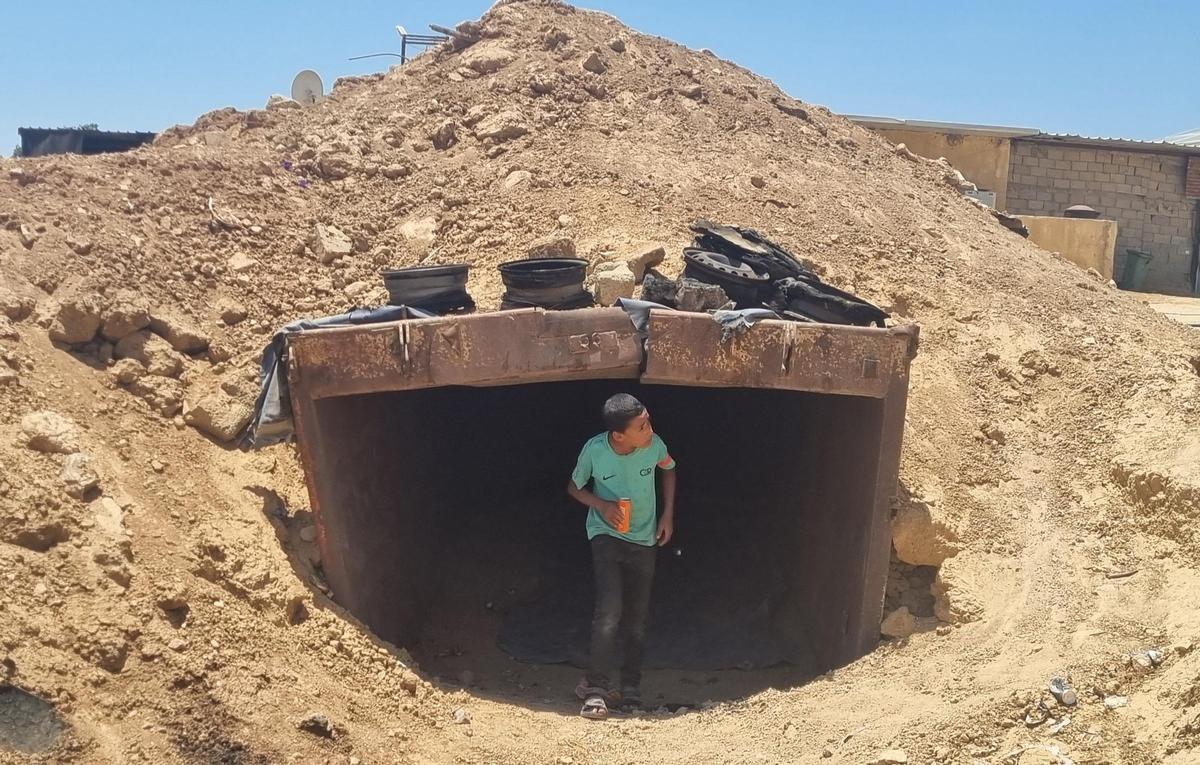 Refugio improvisado en las comunidades beduinas del Neguev (Israel)