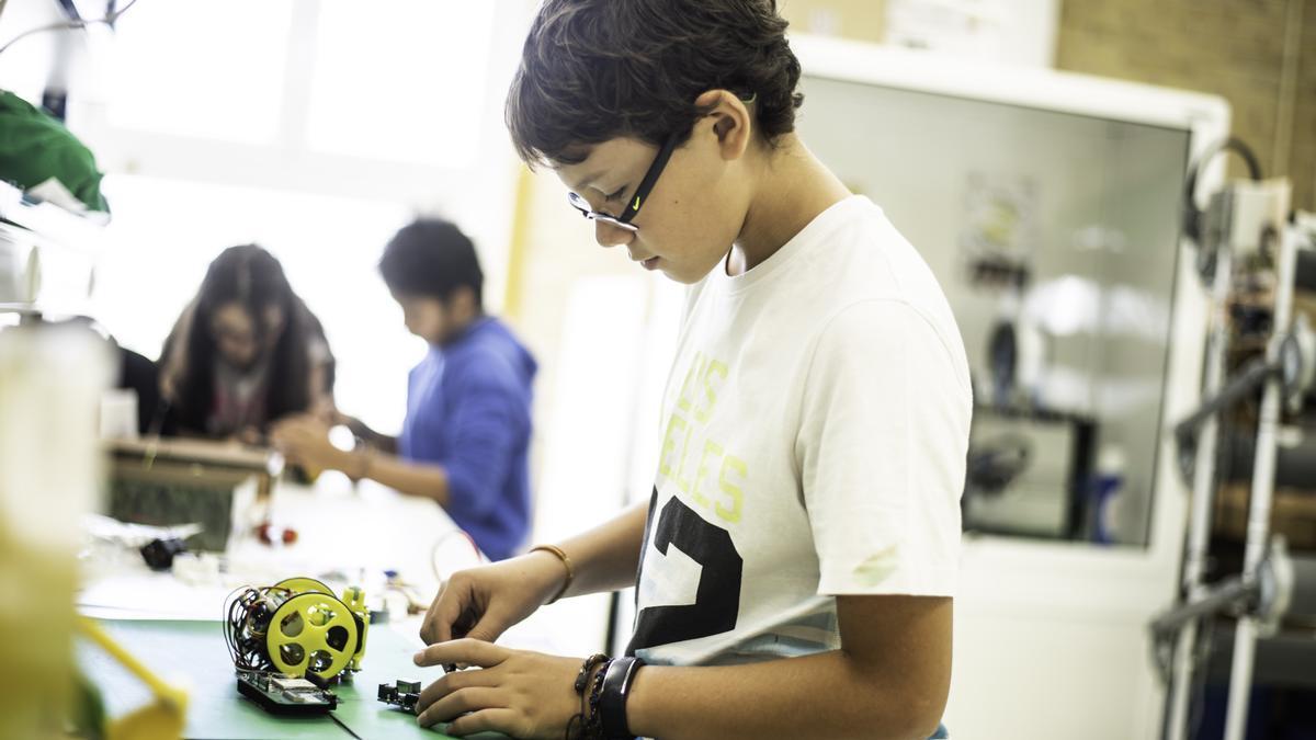 En Aragón ya existen experiencias en centros educativos que trabajan la programación con su alumnado.