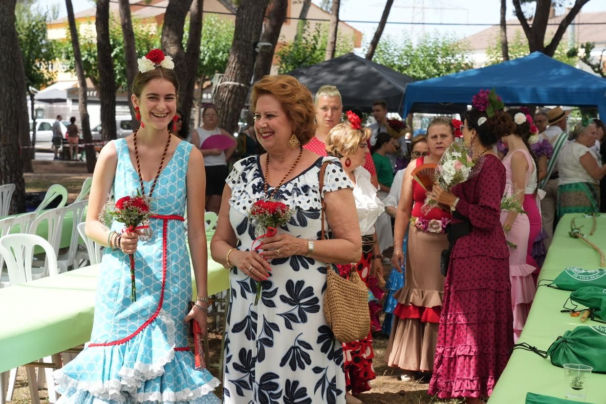 Vila-real exhibe devoción por la Virgen del Rocío en El Termet