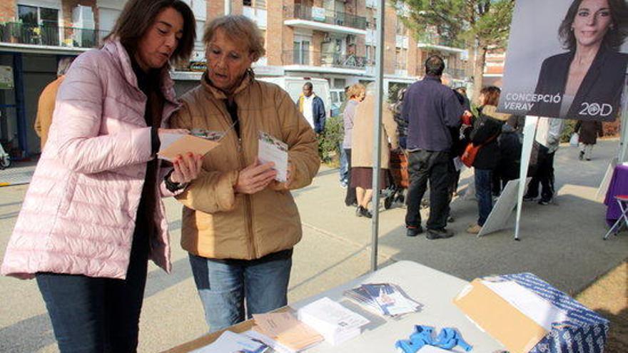 Concepció Veray en el mercat de Salt.