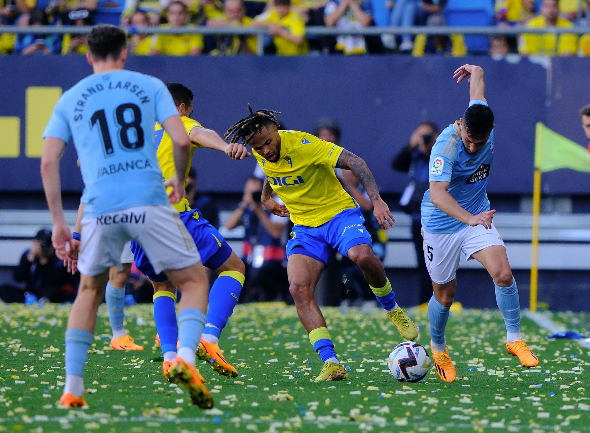 Todas las imágenes de la derrota del Celta ante el Cádiz