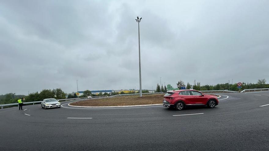 EN IMÁGENES: Inauguración de la nueva ronda de acceso a Parque Principado y vial de acceso directo desde Oviedo