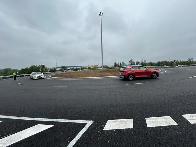 EN IMÁGENES: Inauguración de la nueva ronda de acceso a Parque Principado y vial de acceso directo desde Oviedo