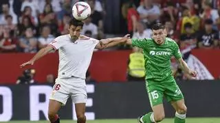 El Sevilla se lleva por la mínima el derbi de Jesús Navas