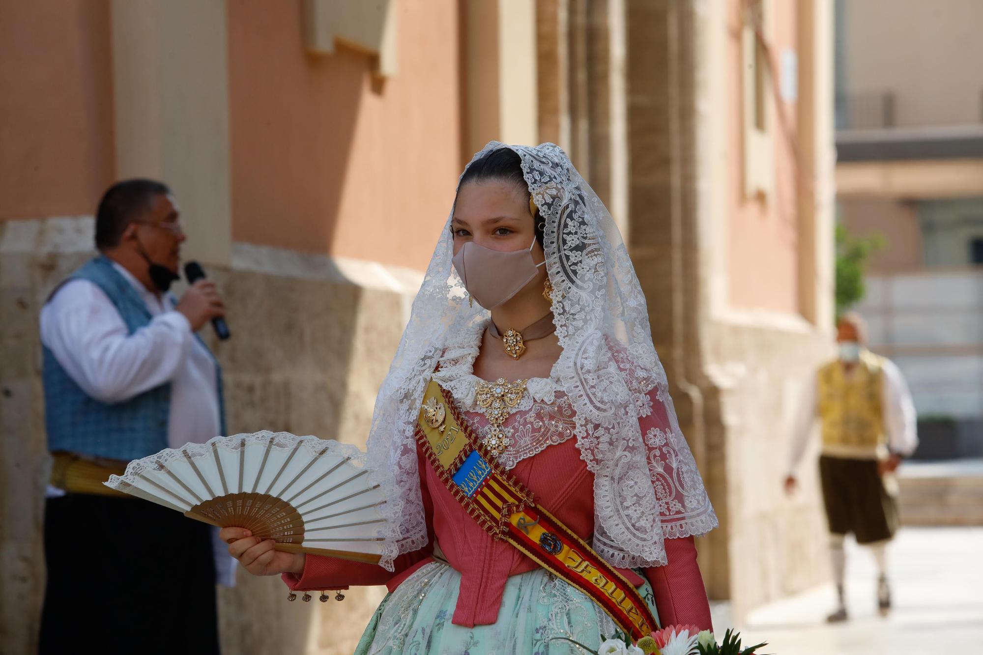 Búscate en el segundo día de Ofrenda por las calles del Mar y Avellanas (entre las 11.00 y 12.00 horas)