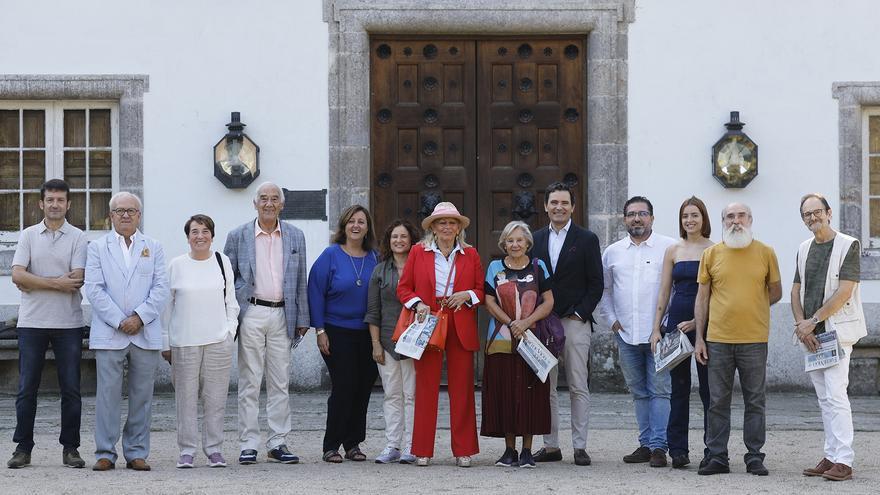 Encuentro con suscriptores de Faro de Vigo en el museo Quiñones de León