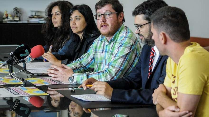 Presentación del programa de las Universidades Populares &quot;Emprende en Femenino&quot;. // Iñaki Abella