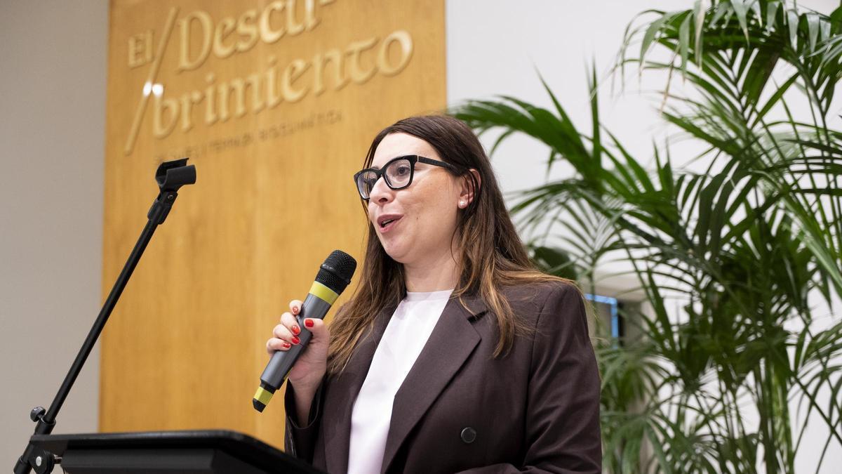 Vídeo | Paula Penedo asume la dirección del Hotel V Centenario en una emotiva despedida de Guillermo Antón