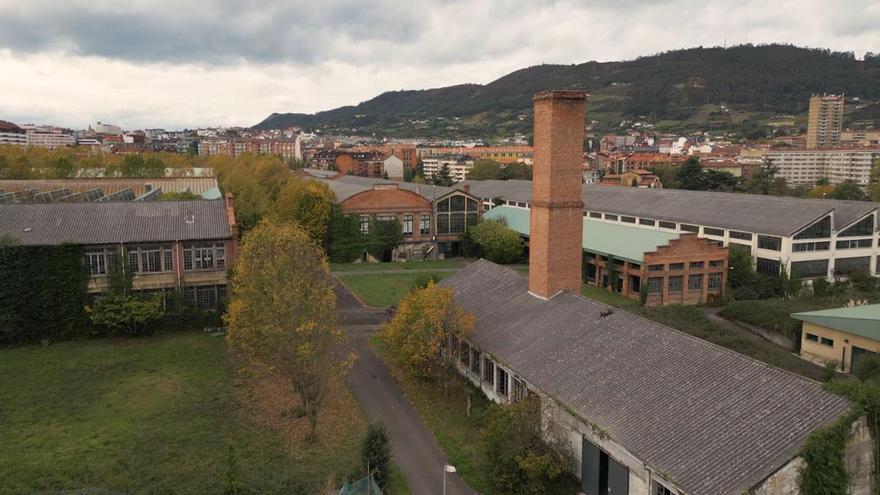VÍDEO: Así es la Fábrica de La Vega de Oviedo a vista de dron