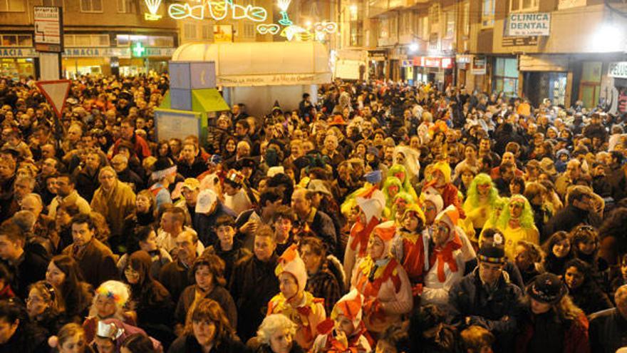 Carnaval choqueiro en la calle de la Torre.