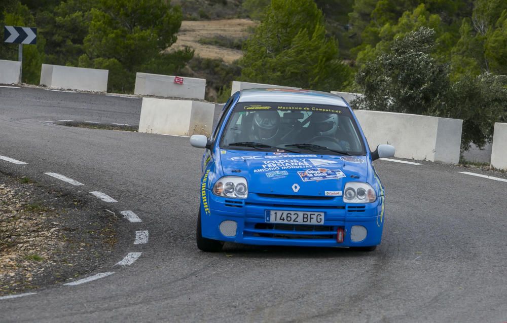 Fuster toma el mando en el Rallye de La Nucía.