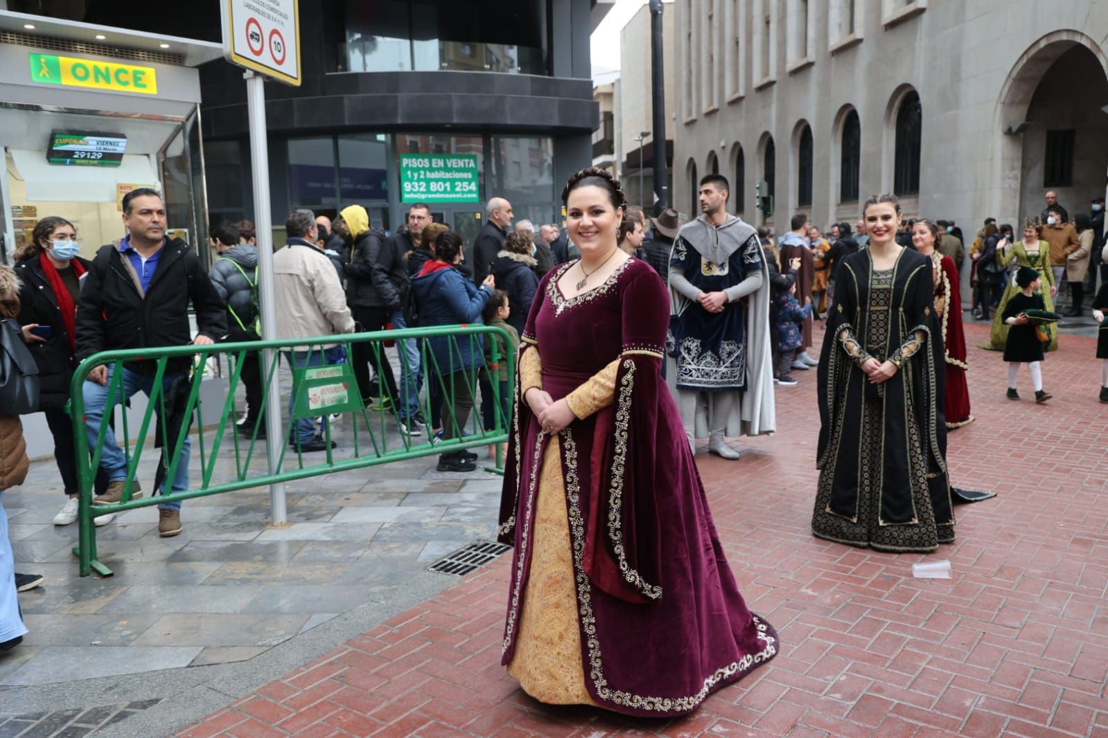 IMÁGENES | Así ha sido el desfile alternativo al Pregó de los entes vinculados