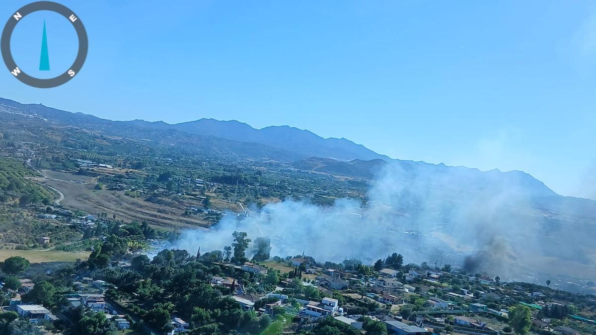 Incendio forestal declarado en un paraje de Cártama.