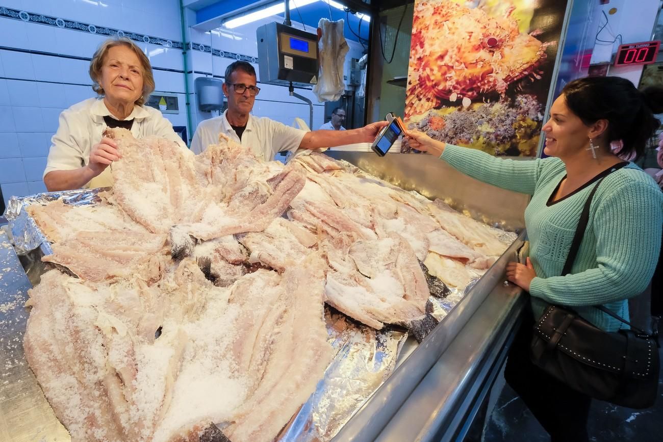 Compra de los ingredientes para el sancocho de Semana Santa