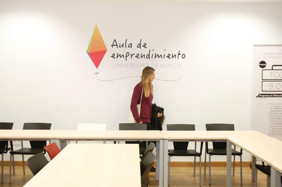 Inauguración del Aula de Emprendimiento de la UMU