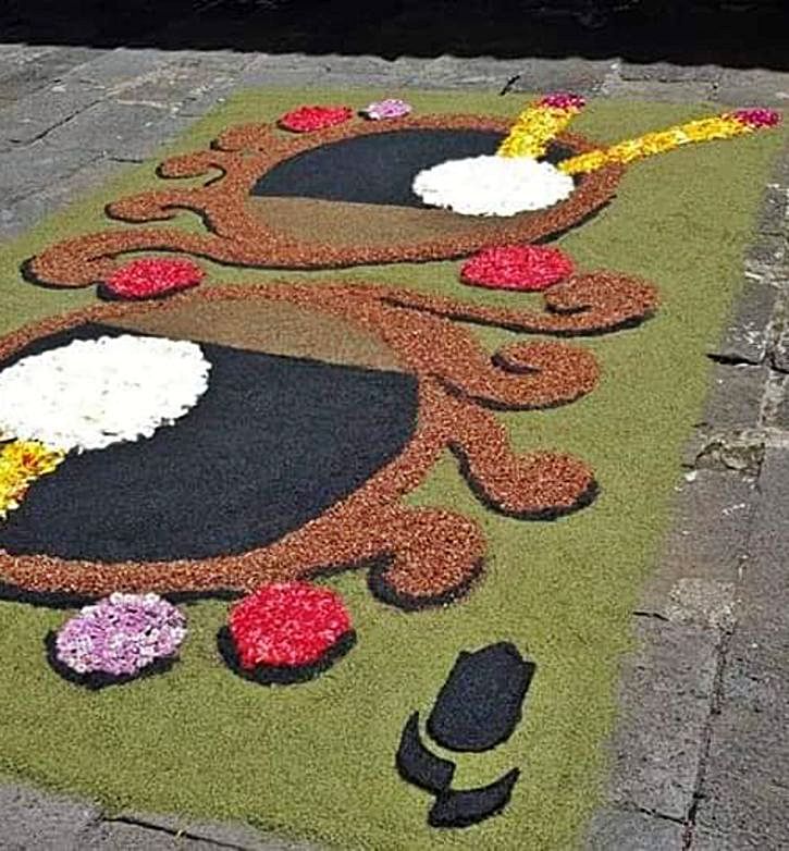 Las alfombras de flores vuelven a la Villa