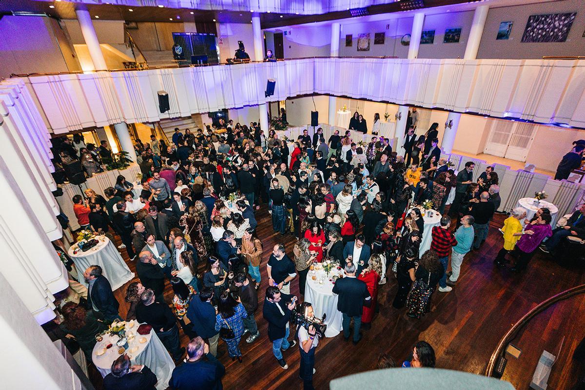 Famosos y otras caras conocidas en la bienvenida oficial de Pontevedra a los asistentes a la gala de los Feroz