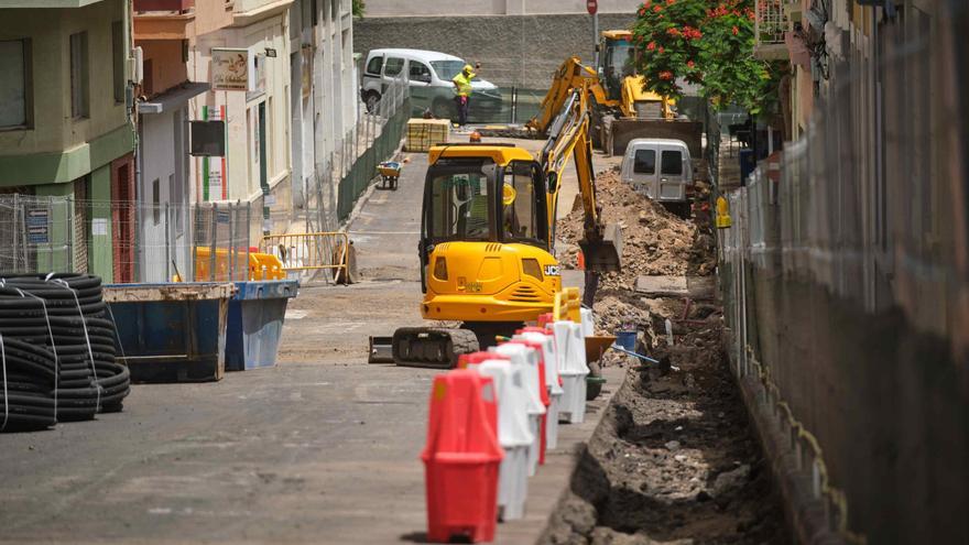 El fracaso de las licitaciones paraliza 33 obras públicas en Canarias en lo que va de año