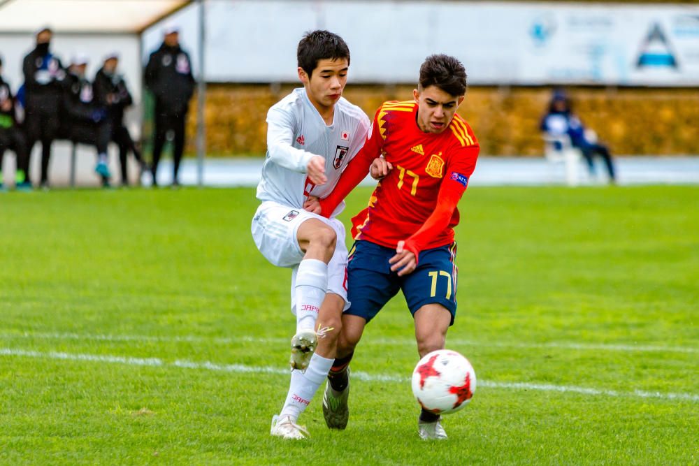 España sub-16 debuta con victoria en L'Alfàs del Pi ante Japón (4-2)