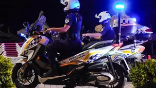 Cinco detenidos y seis heridos en una pelea por el territorio entre vendedores ambulantes en s'Arenal