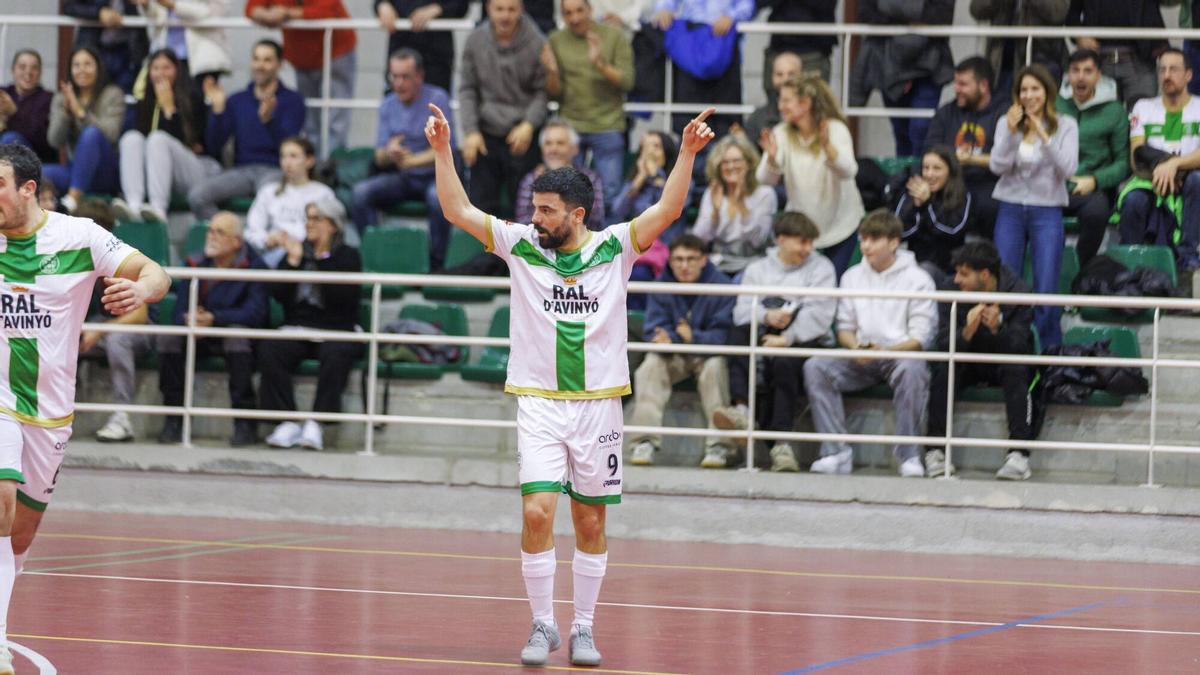 Imatges del partit Avinyó CFS - Salou CFS de la Copa Catalunya de futbol sala
