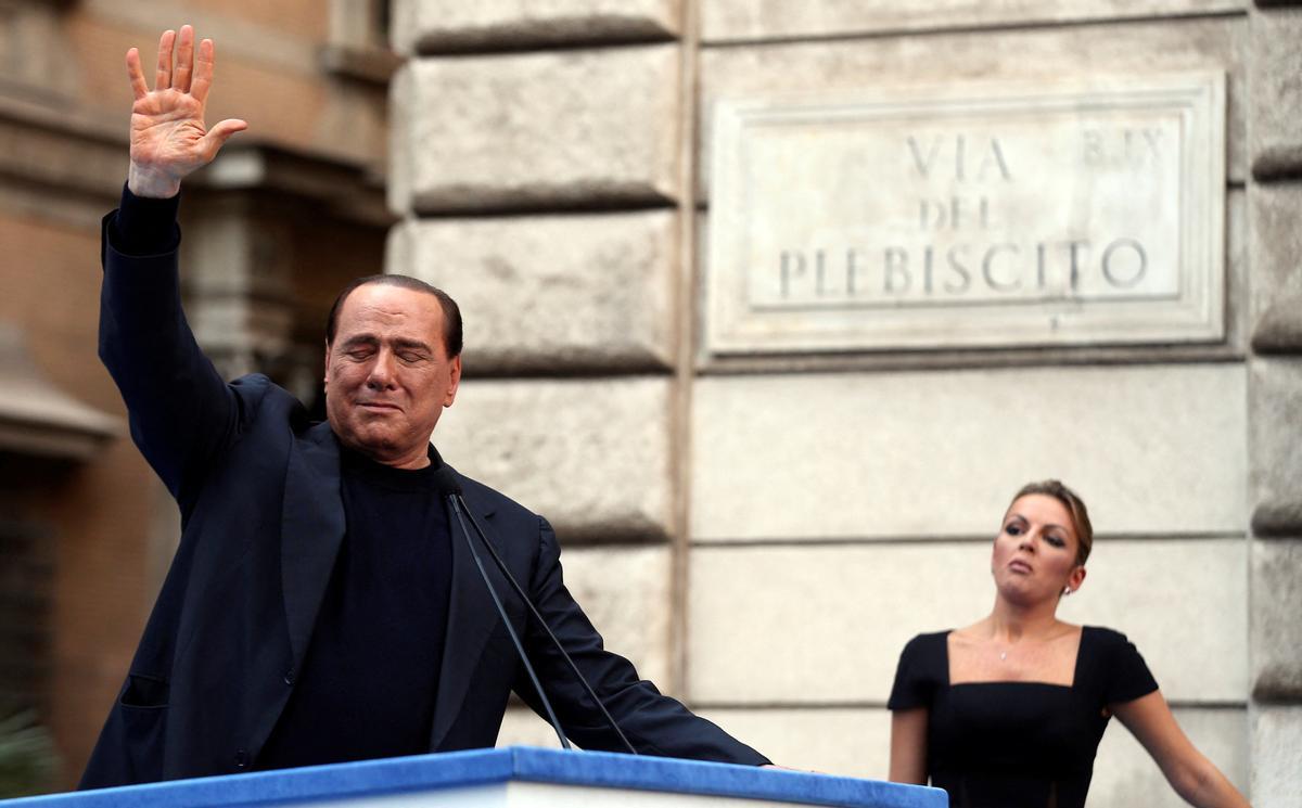 Muere Silvio Berlusconi