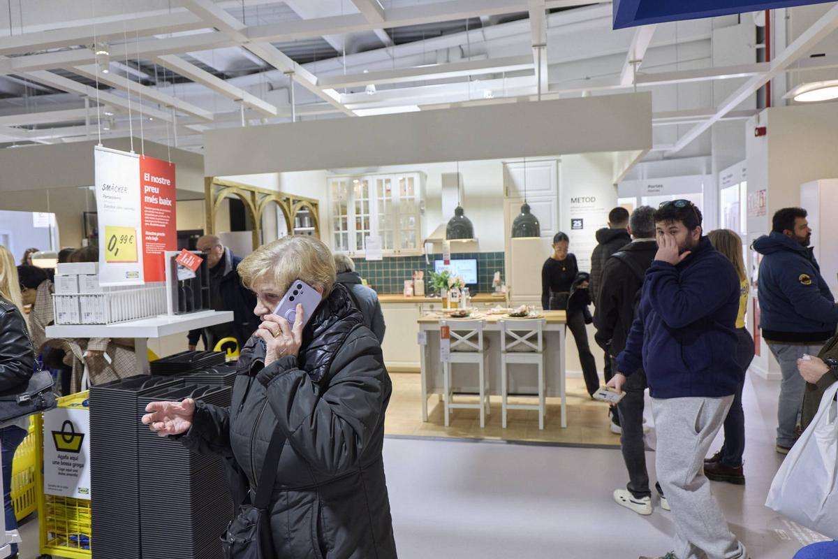 Les fotos de la inauguració de l'IKEA de Girona