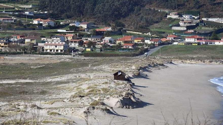 Duna de la playa de Barrañán, en Arteixo.