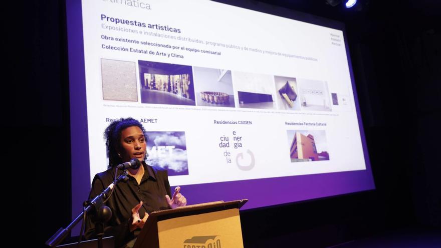 La industria avilesina será &quot;eje y argumento&quot; de la Bienal Arte y Clima