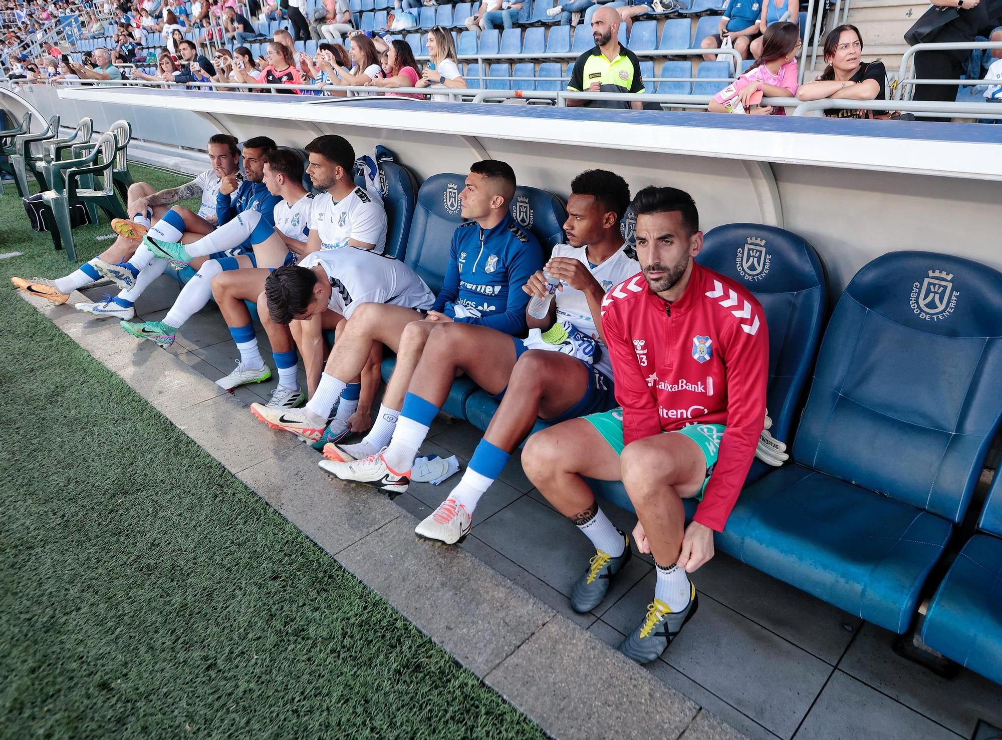 Revive el partido entre CD Tenerife - SD Huesca en imágenes