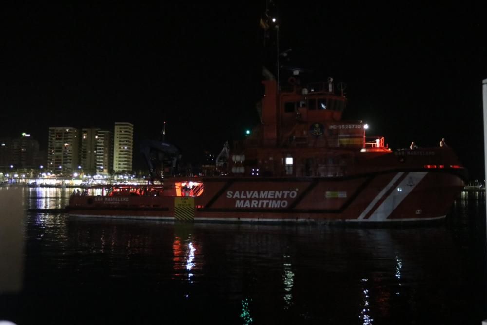 Llegan al puerto de Málaga 315 inmigrantes de seis pateras