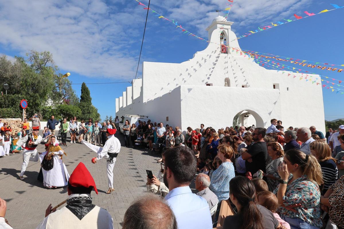 Todas las fotos de las fiestas patronales de Sant Rafel Todas las fotos de las fiestas patronales de Sant Rafel