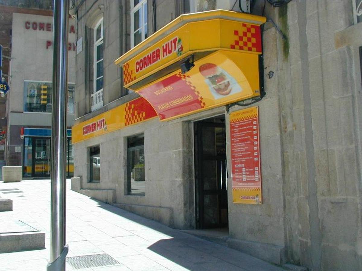 Fachada del Corner Hut primitivo.