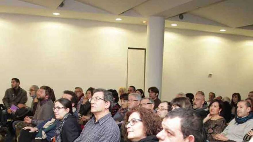 16 zamoranos optan a representar a Podemos en las Cortes regionales