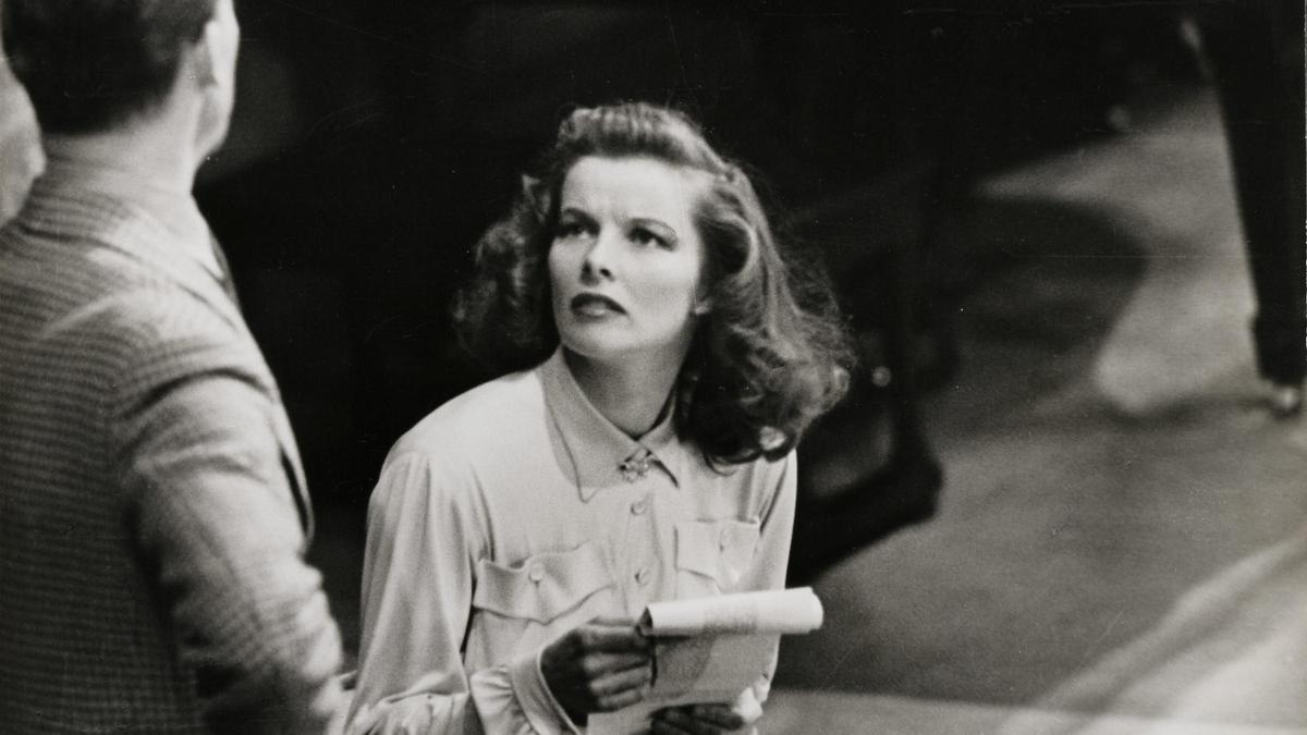 Katharine Hepburn durante el rodaje de otra de sus películas