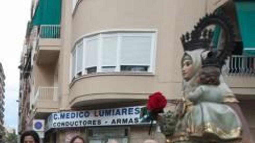 Los asturianos de Alicante celebran la Virgen de Covadonga en la Diputación