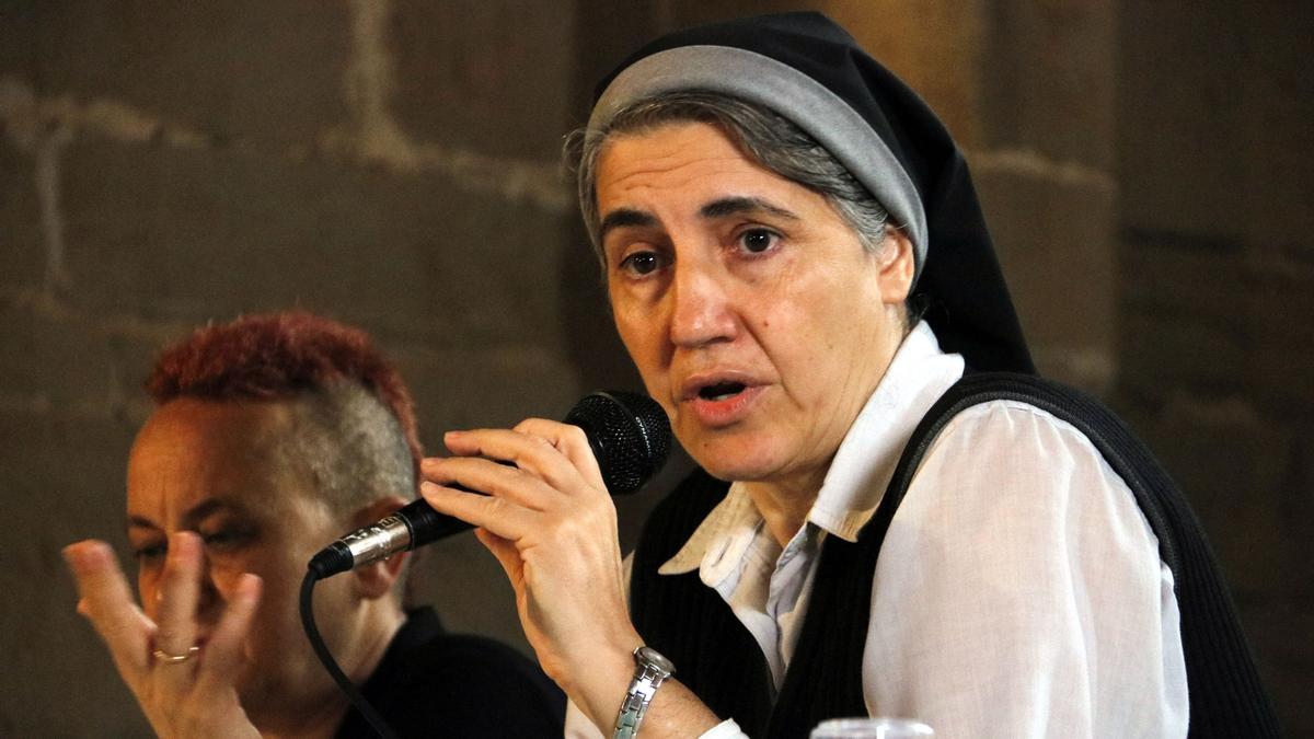 La monja Teresa Forcades, inhabilitada 18 meses como médica por