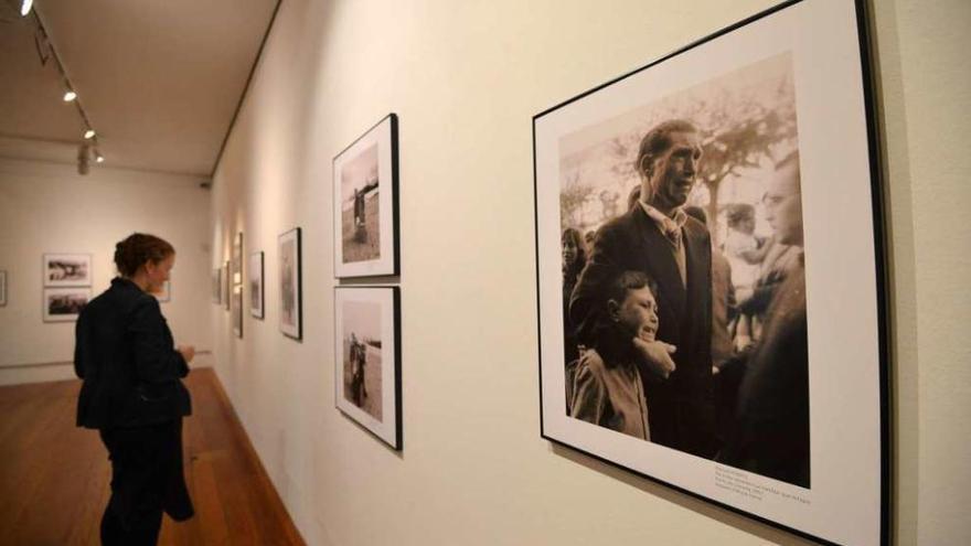 Fotografía de Manuel Ferrol, una de las más conocidas sobre la emigración. // Gustavo Santos