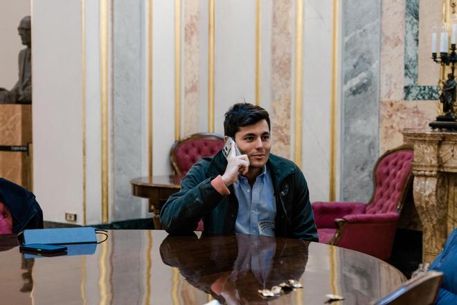 Varios individuos entran en la sede de Ospina Abogados y roban el expediente de Vito Quiles