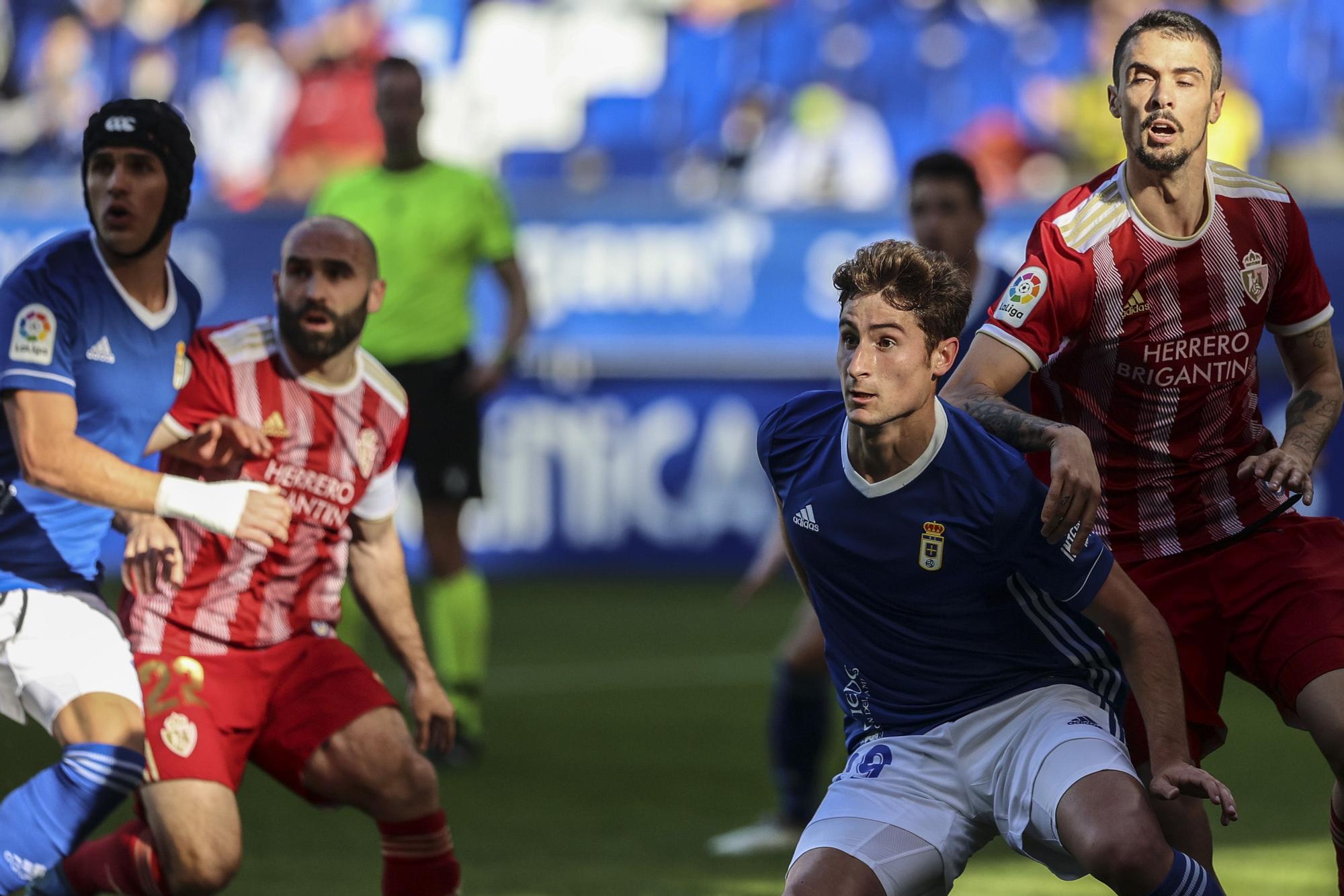 Las mejores imágenes de la victoria del Real Oviedo ante la Ponferradina (2-0)