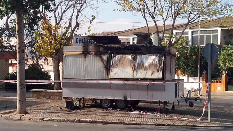 Estado en el que quedó la churrería tras el incendio