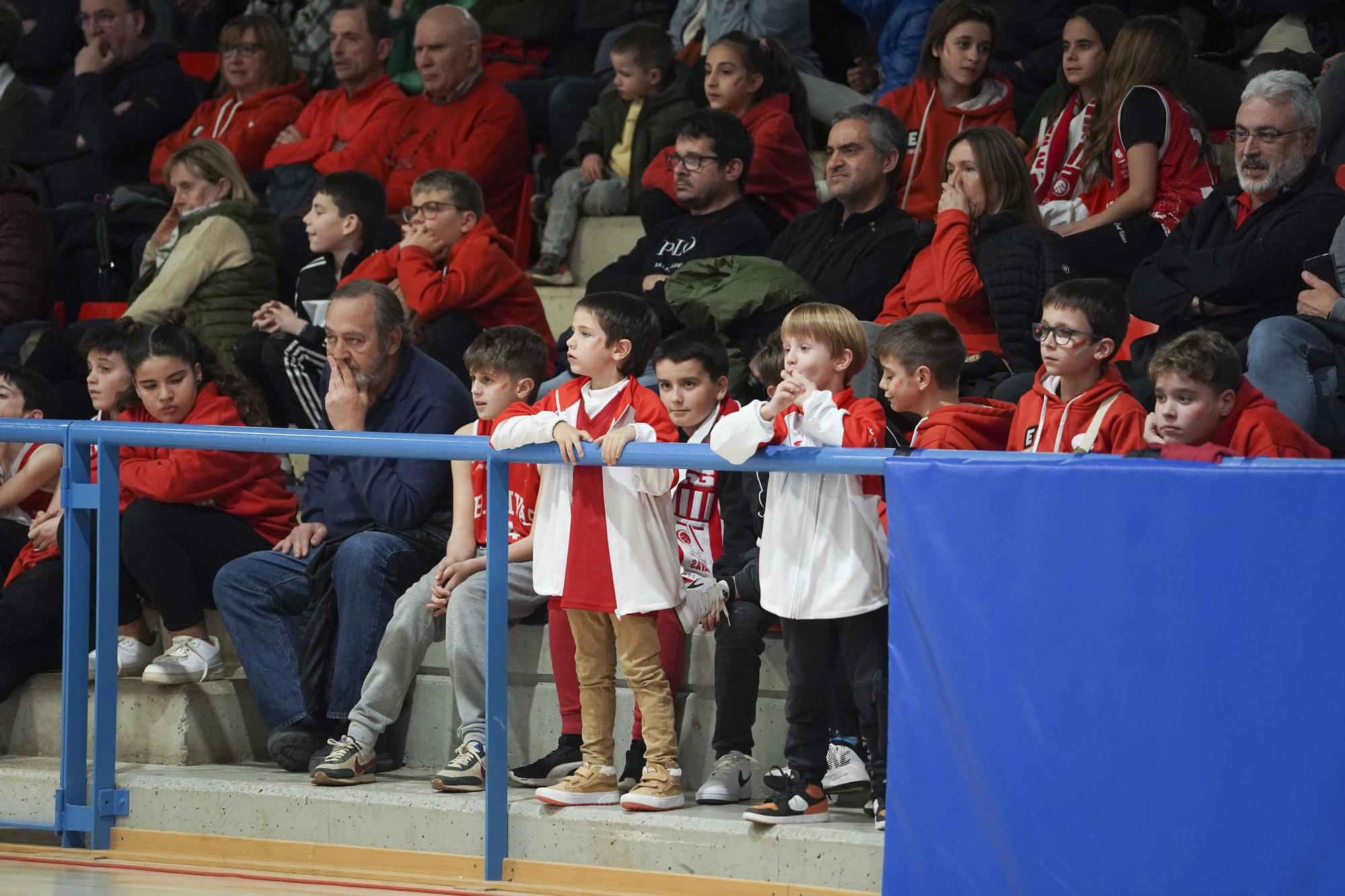 Les millors imatges del Navàs Viscola - Barça