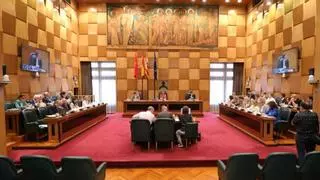 Lío entre los portavoces en el Ayuntamiento de Zaragoza por la actitud y la presencia en los plenos